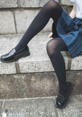 隔离死城_BD英语免费全集观看